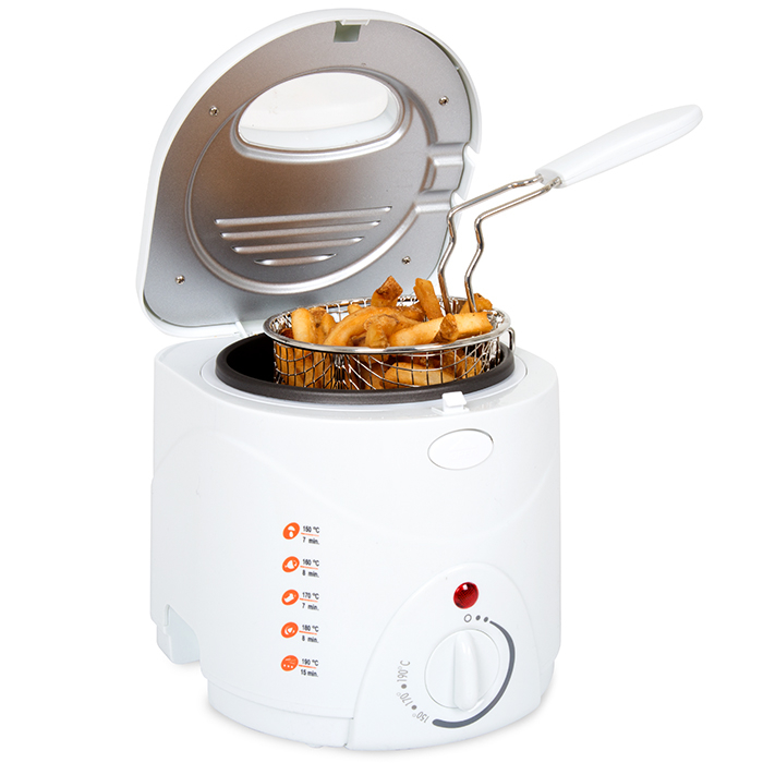 Classic Cuisine Cool Touch 1 Liter Deep Fryer with Wire Fry Basket