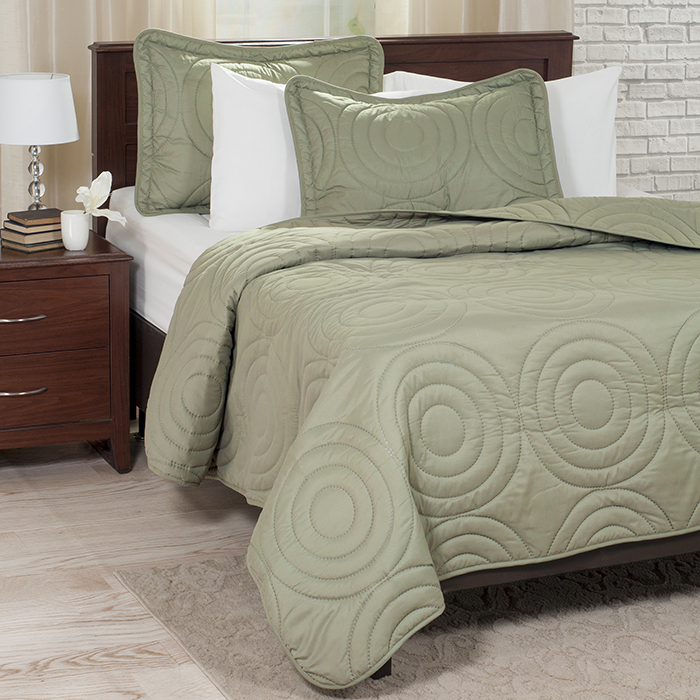 Lavish Home Solid Embossed 2 Piece Quilt Set - Twin - Green