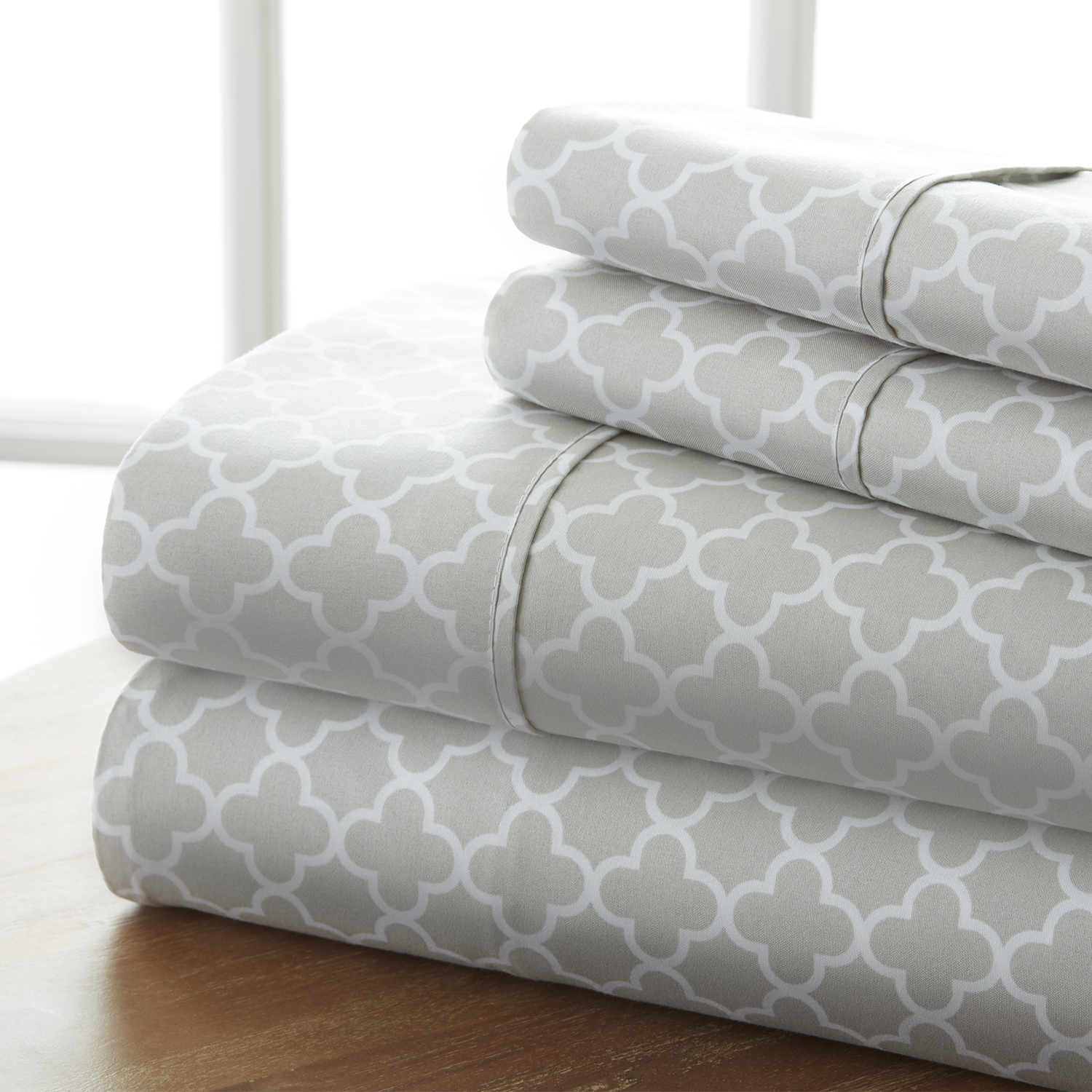 Home Collection Premium Ultra Soft 4 Piece Quatrafoil Bed Sheet Set - California King, Gray
