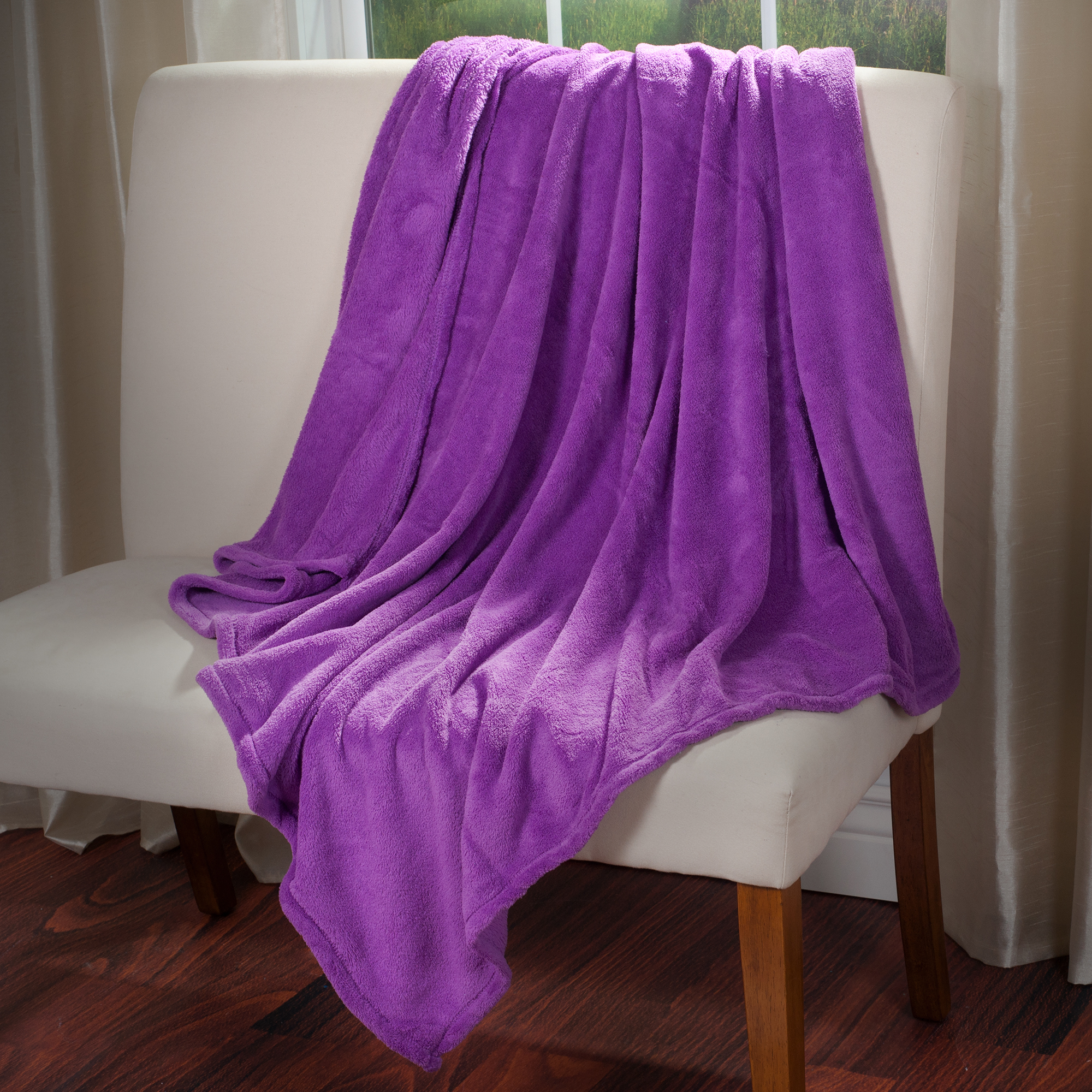 Purple Velvety Soft Plush Fuzzy Comfy Lightweight Bright Throw 50 X 60 Inches
