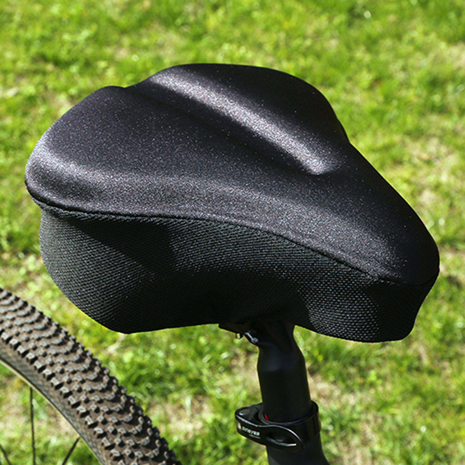 Comfortable Silica Padded Bike Bicycle Saddle Cushion for Mountain Road Exercise Bike Resistant Saddle Cover waitFOR 3D Silicone Gel Bike Seat Cover Cushion