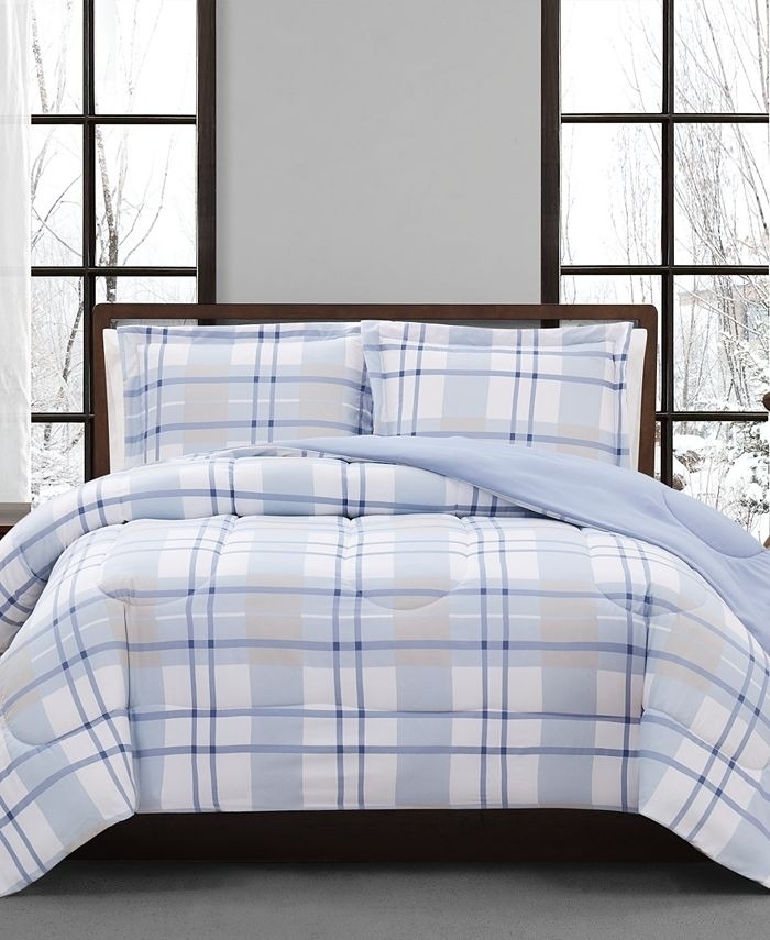 Aaron 3-Pc. Reversible Plaid King Comforter Set – New with box/tags